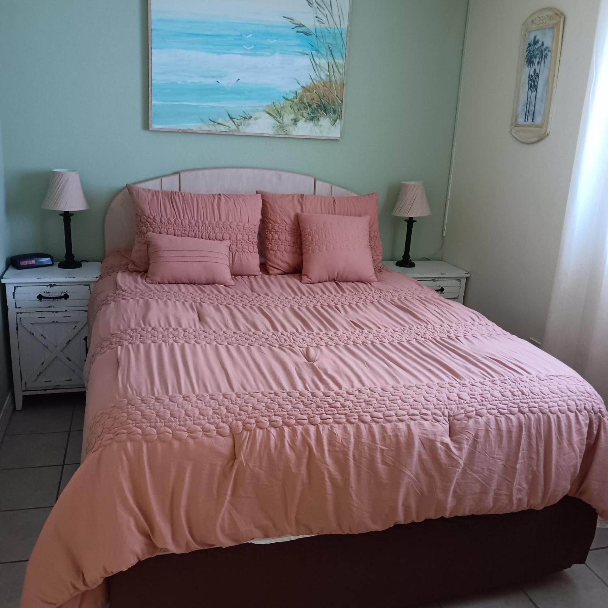 Appartement Cozy Beach Getaway à Cap Carnaveral Extérieur photo